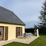 Rose Villa Graignes