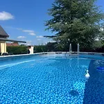 Rose Villa *